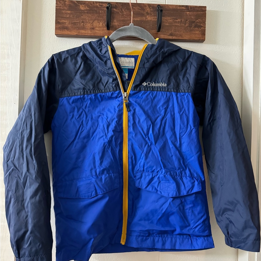Columbia Navy and Yellow Jacket
